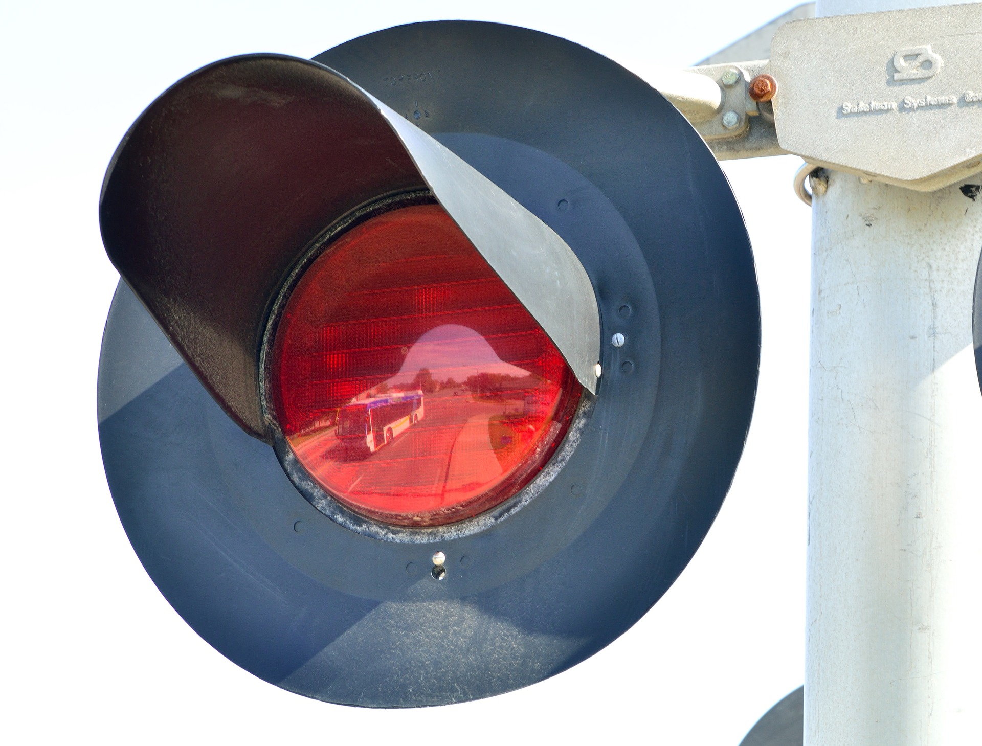 With the X<sup>on</sup> system, scientists can put a stoplight in front of any gene, by inserting the gene and the stoplight together into a genetic package and delivering it to cells in a dish or in a living animal  
